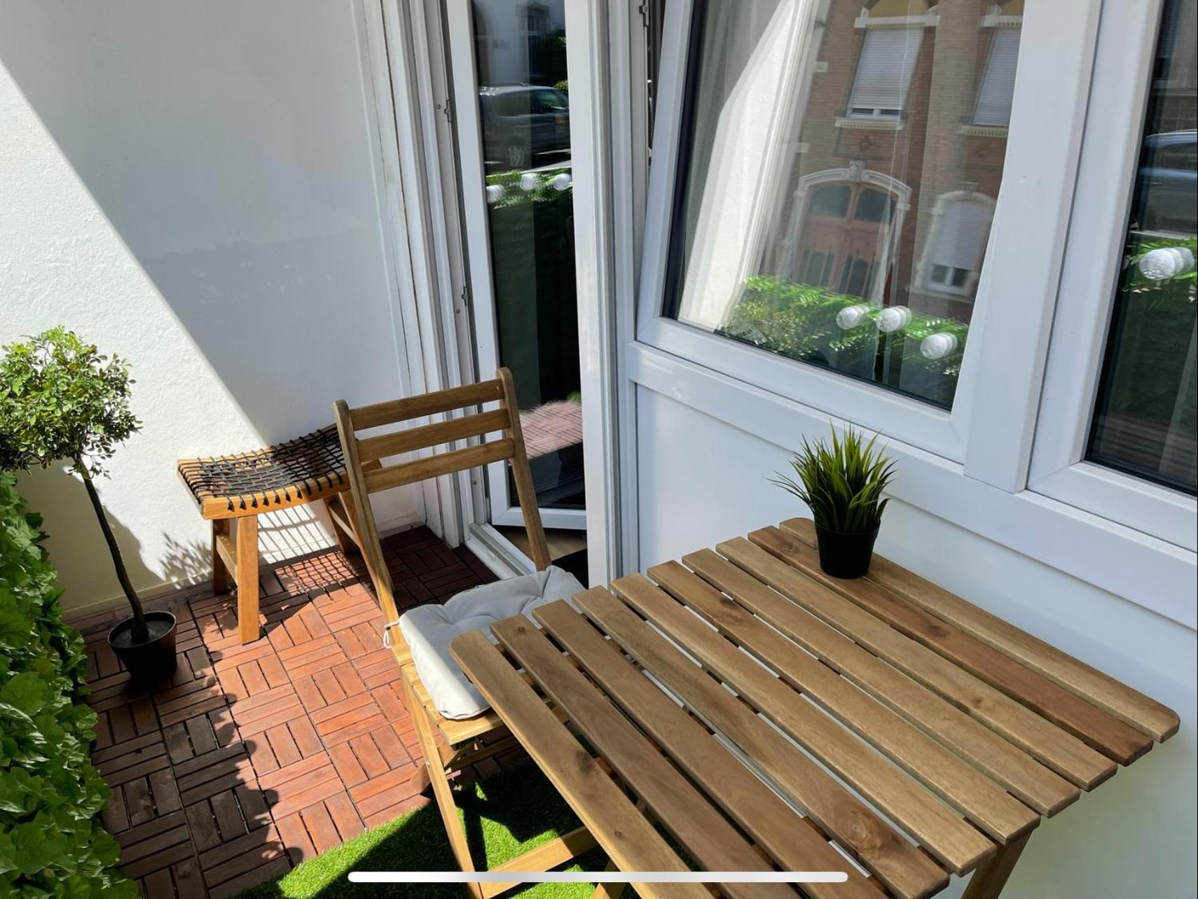 Blick Auf Den Weinberg - Apartment Mit Balkon トリーア エクステリア 写真